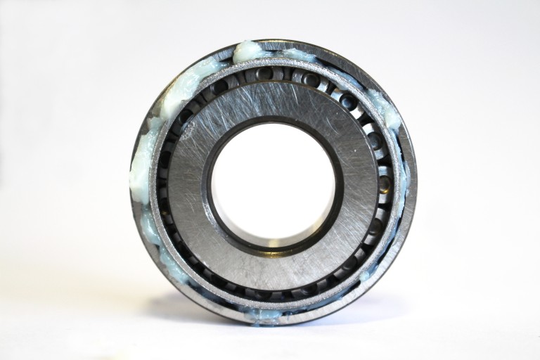 Inerte Fluorcarbonfette Ein Wälzlager geschmiert mit weißem Aluminiumkomplex Seifenfett